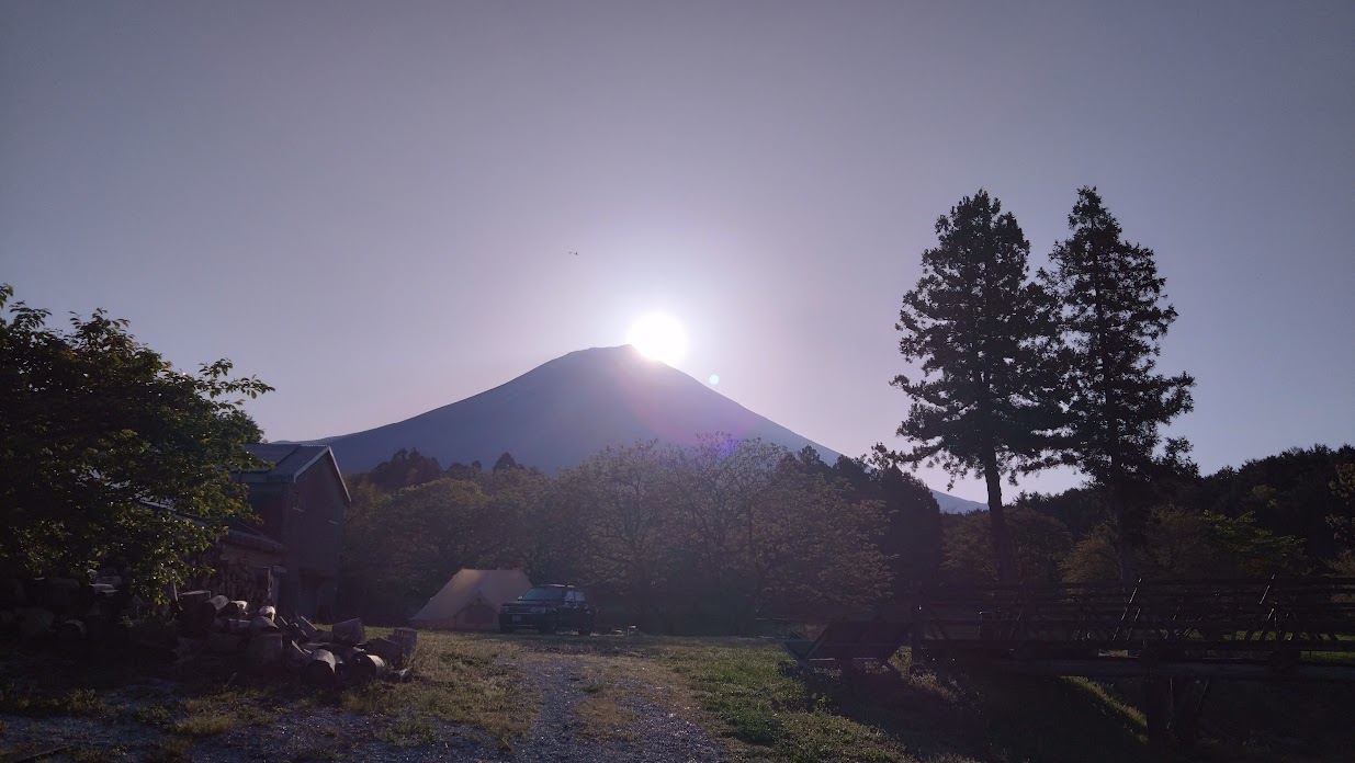 富士山近くの秘密のキャンプ場